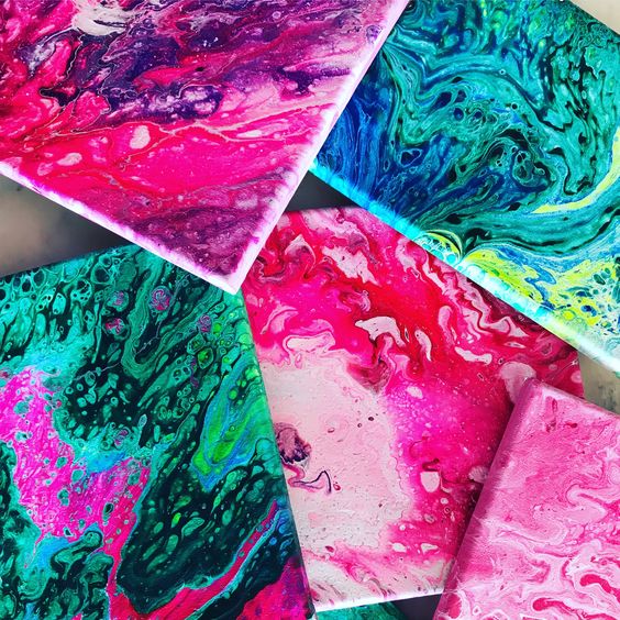 SOLD OUT! Sunday FUNday Acrylic Pour Workshop!